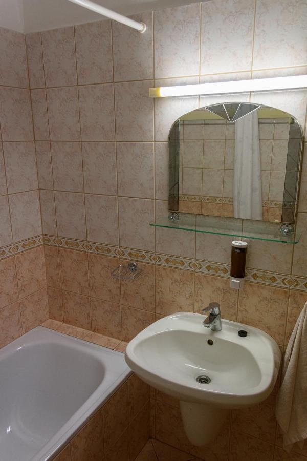 Erika Apartman Sárvár Zewnętrze zdjęcie