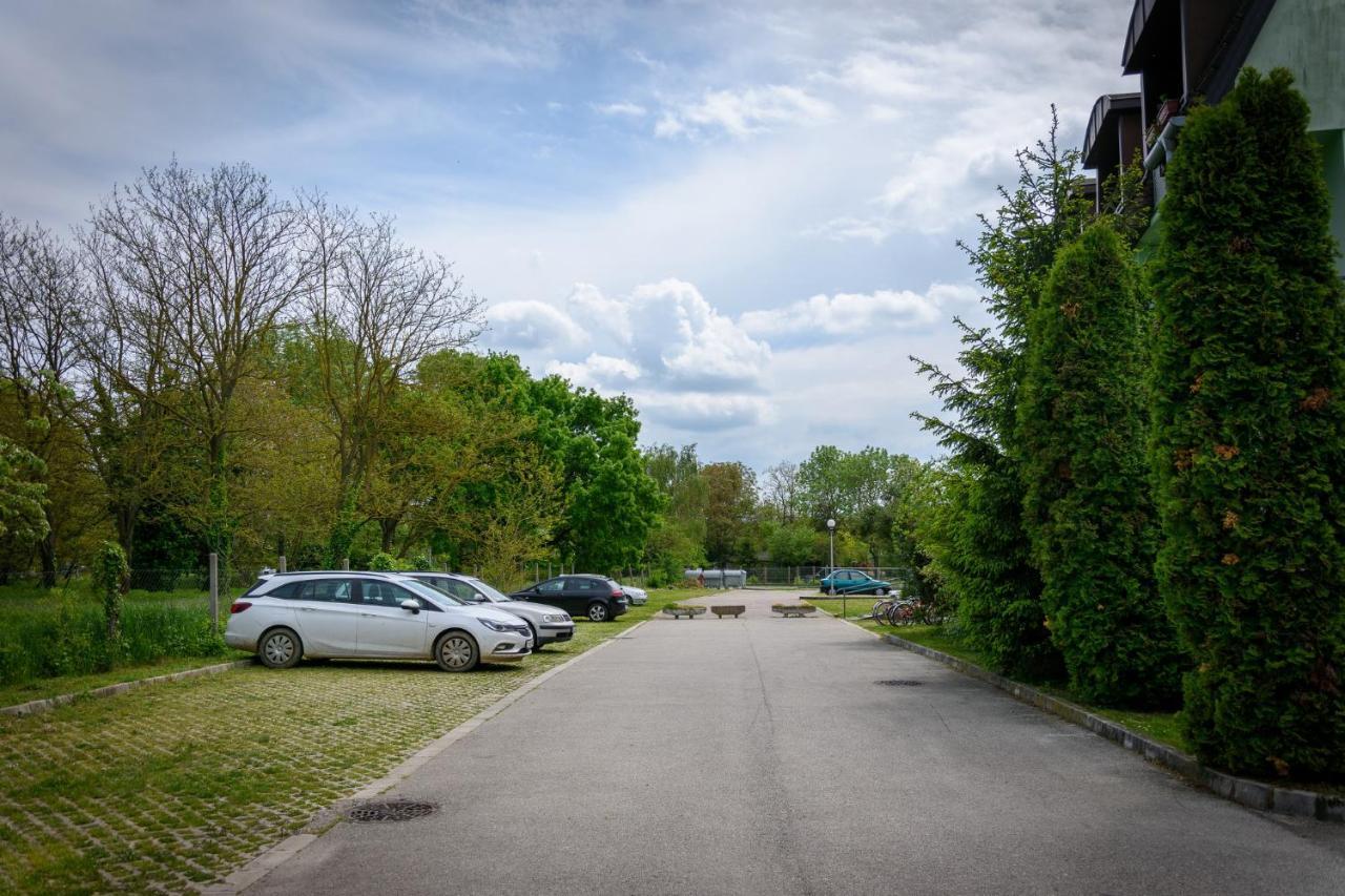 Erika Apartman Sárvár Zewnętrze zdjęcie