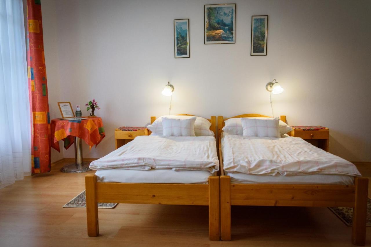 Erika Apartman Sárvár Zewnętrze zdjęcie
